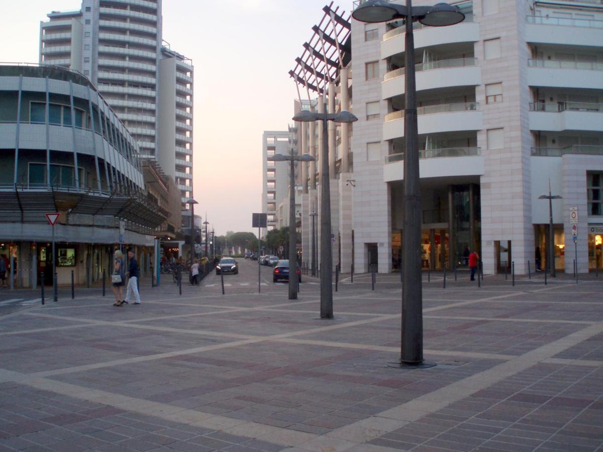 Appartamento Dalmazia 10 Lido di Jesolo Dış mekan fotoğraf