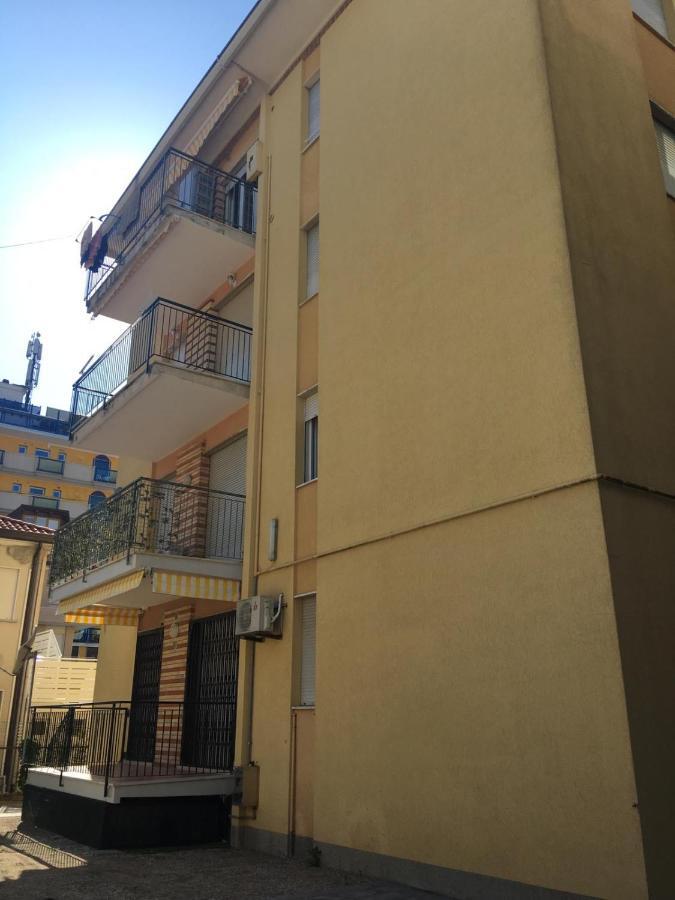 Appartamento Dalmazia 10 Lido di Jesolo Dış mekan fotoğraf